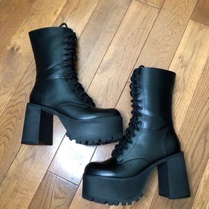 Dolls Kill Current Mood platform boots